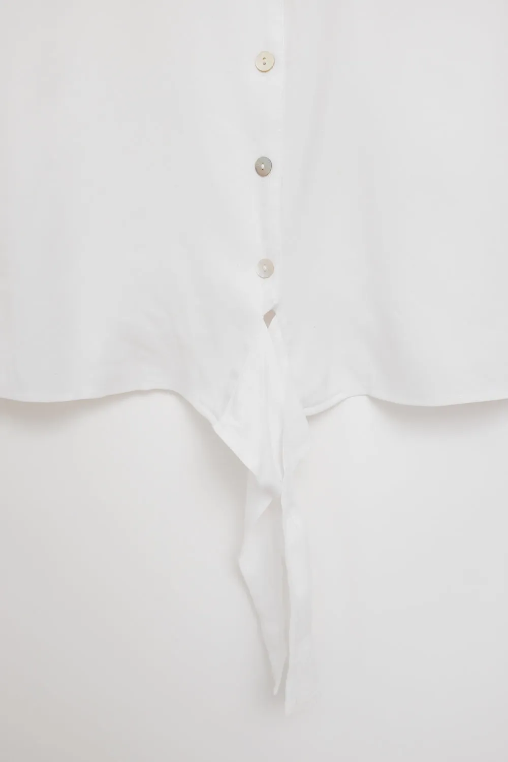 0056_KNOTTED WHITE SHORT BLOUSE