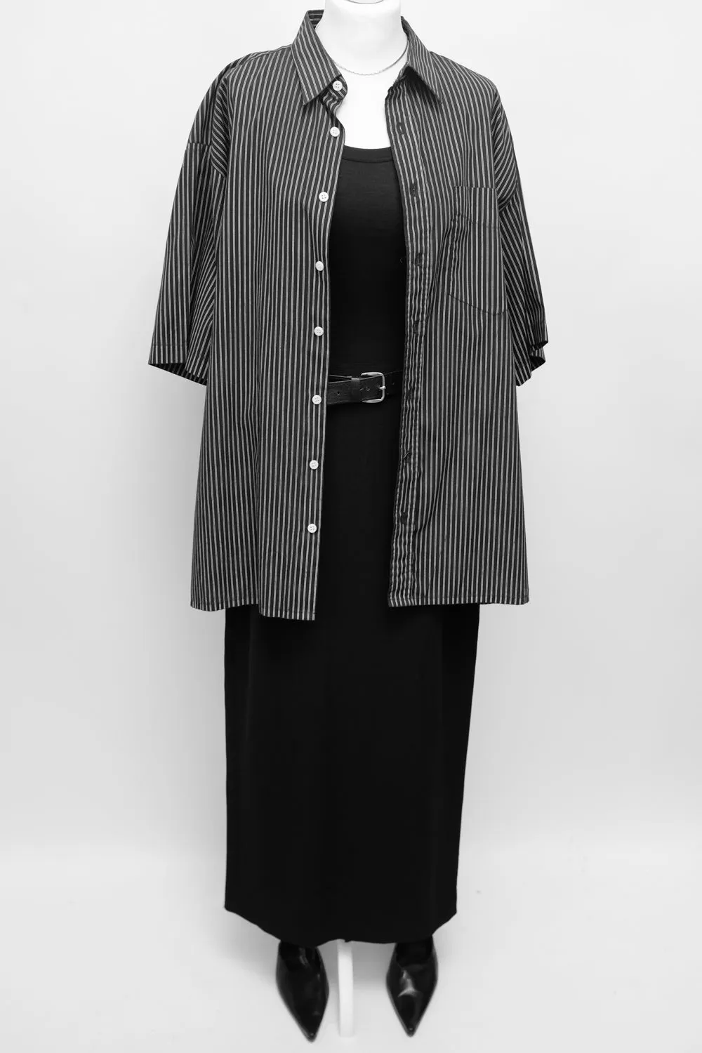 BLACK WHITE PINSTRIPED OVERSHIRT