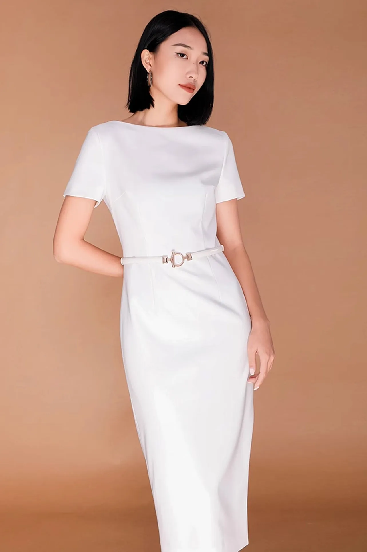 SLIM FIT BOAT NECK DRESS