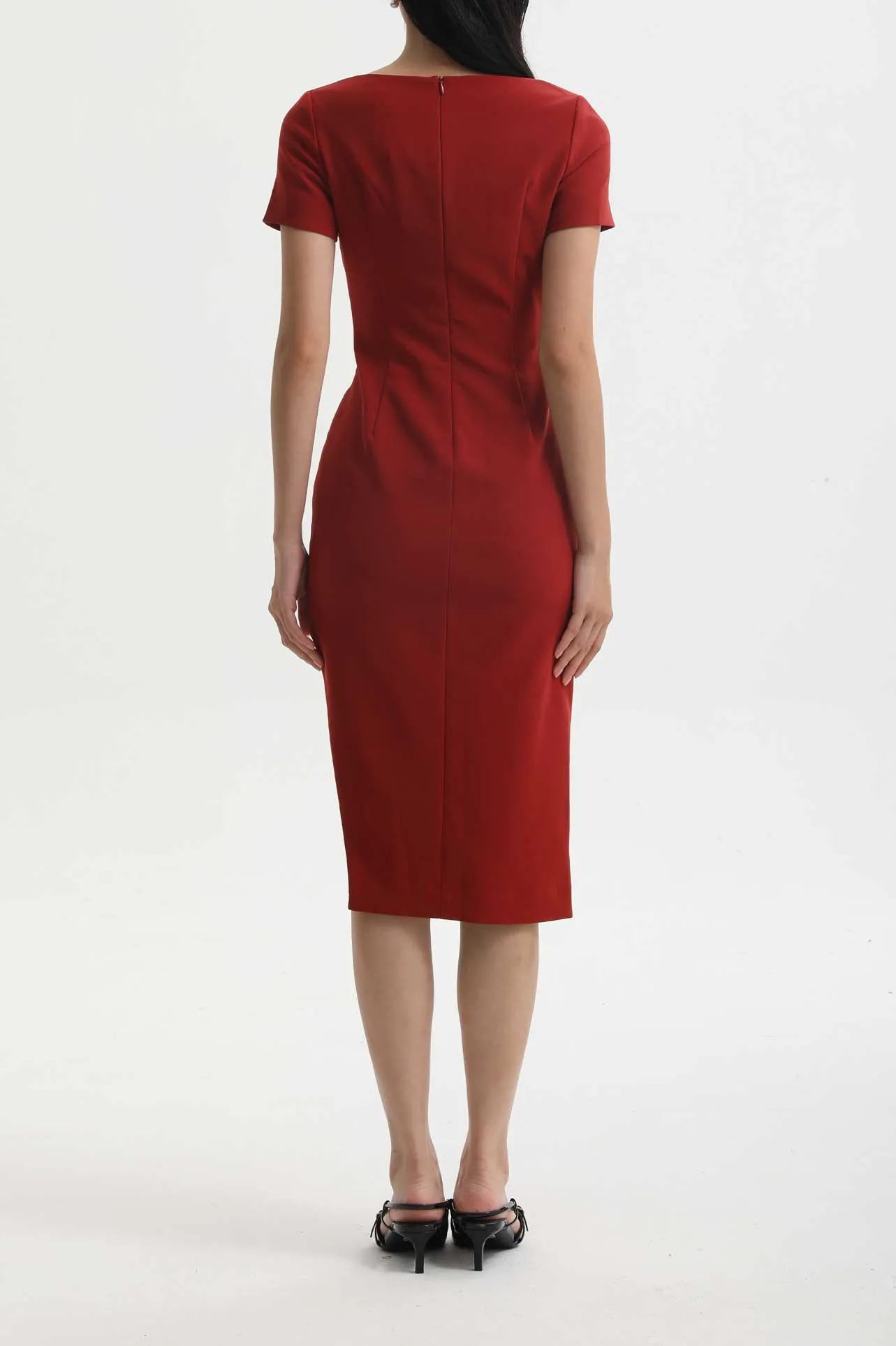 SLIM FIT BOAT NECK DRESS