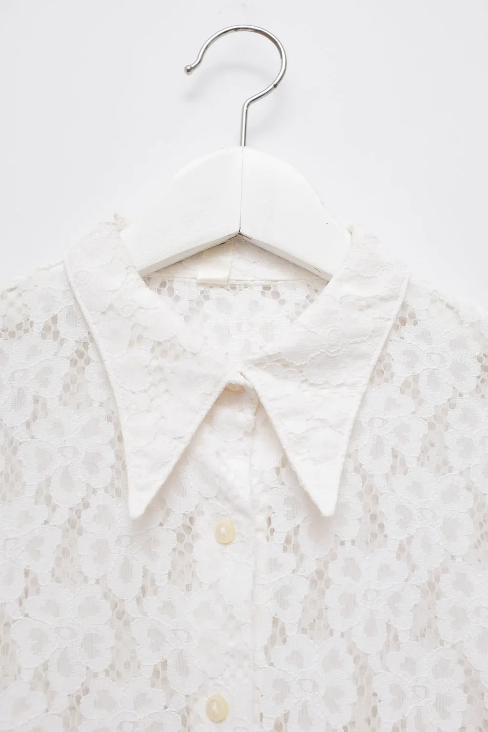 WHITE LACE VINTAGE SHIRT